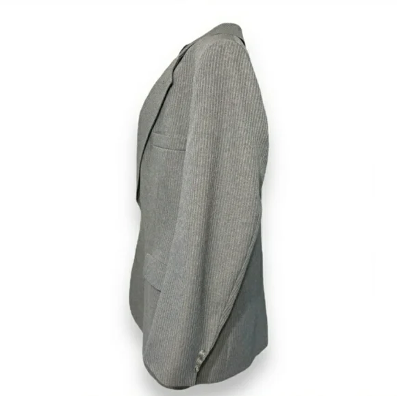 LEVI STRAUSS Business Class Grey Pinstripe Two Button Sport Coat Suits & Blazers